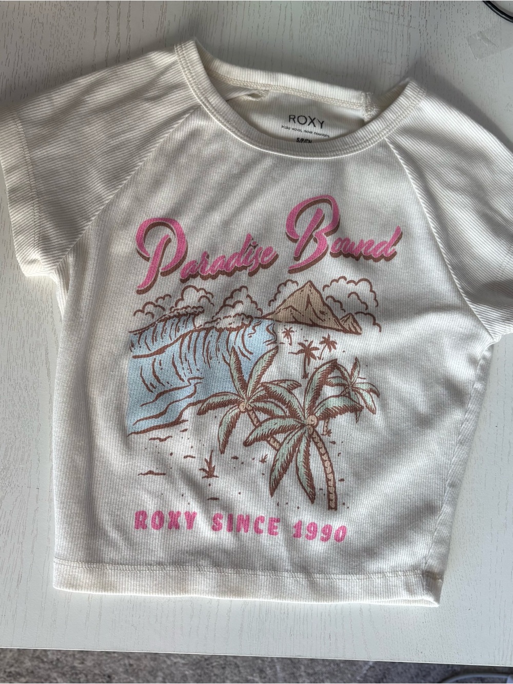 Roxy White baby Tee with tropical Graphic